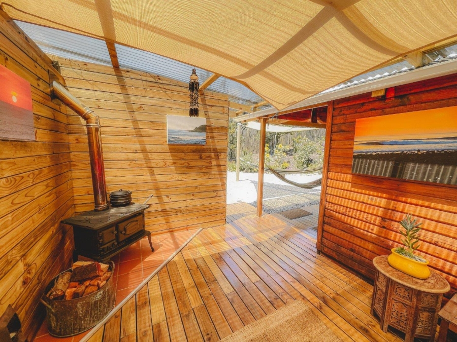 2 Bedroom Property for Sale in The Crags Western Cape